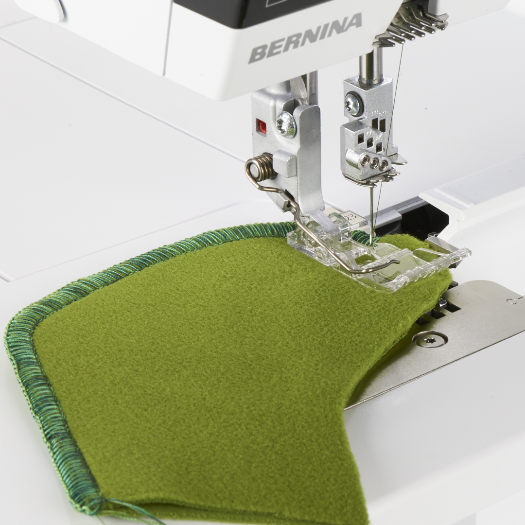Curve Foot C23 For rounded shapes & curves BERNINA